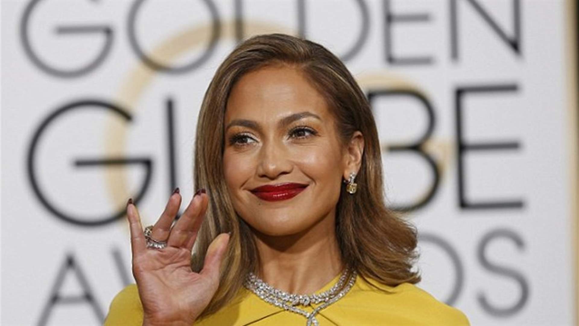 بالصوّر: جينيفر لوبيز تضع أثمن المجوهرات في Golden Globes 2016