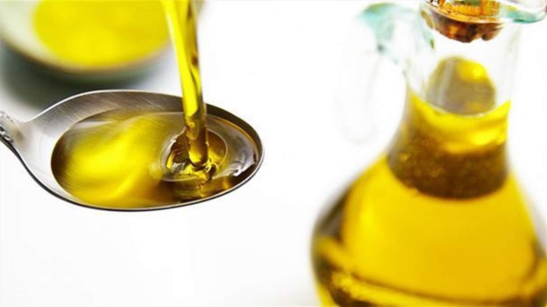 أسباب ستجعلكم تتمضمضون بالزيت