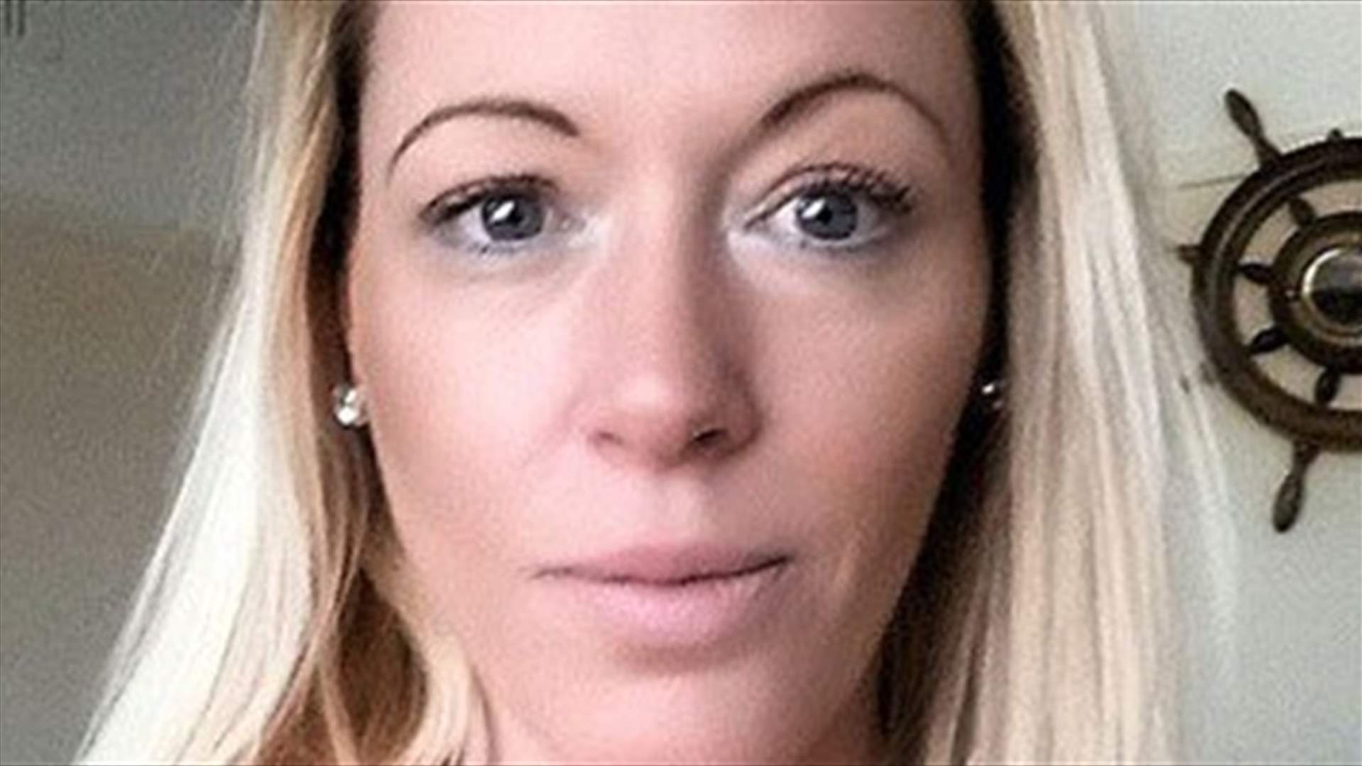 مرض نادر يجعلها تتقيّأ 15 مرّة خلال ساعة ويصيبها بالشلل