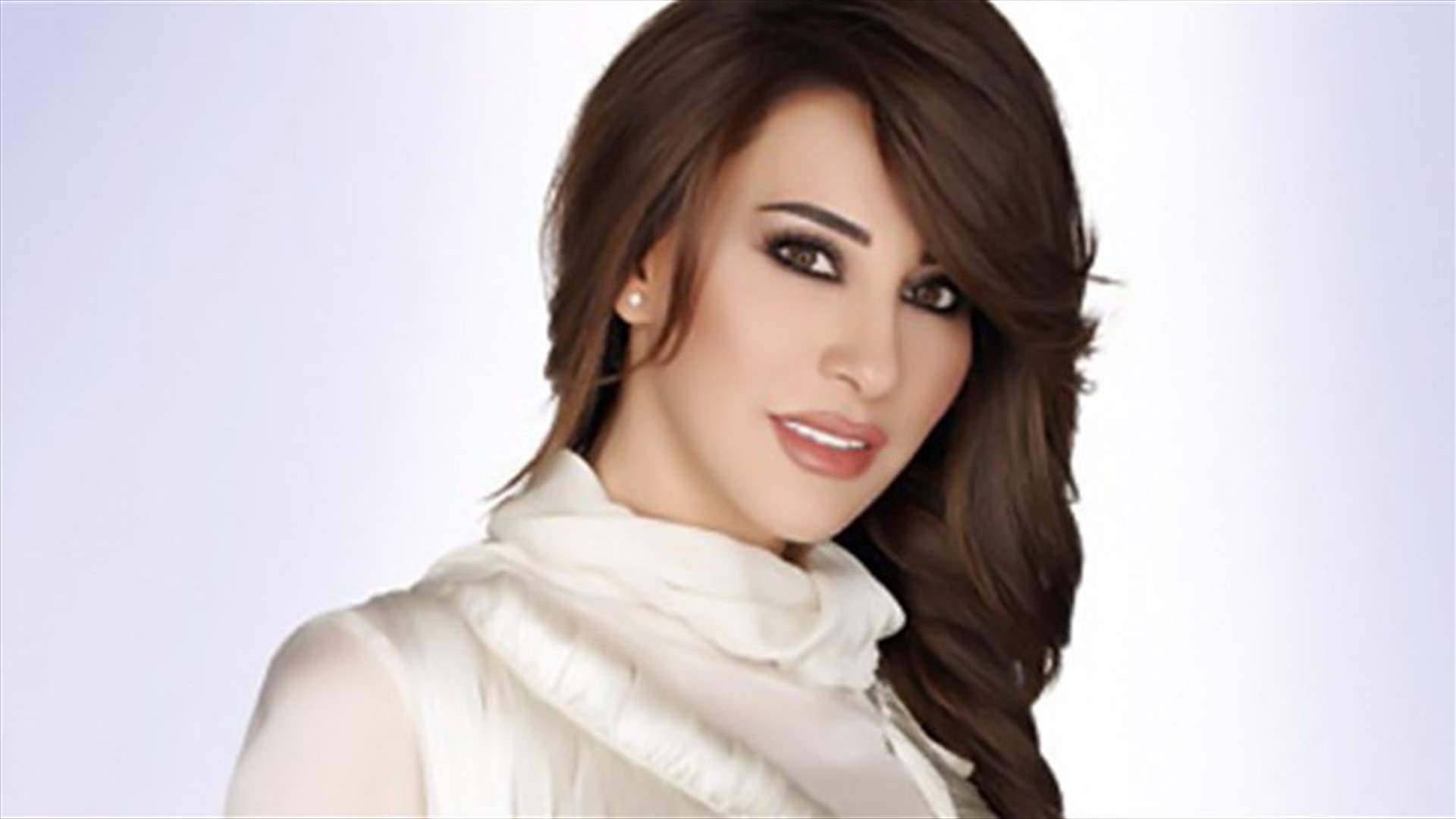 رسالة طويلة من نجوى كرم "لا تصدقوا القيل والقال"