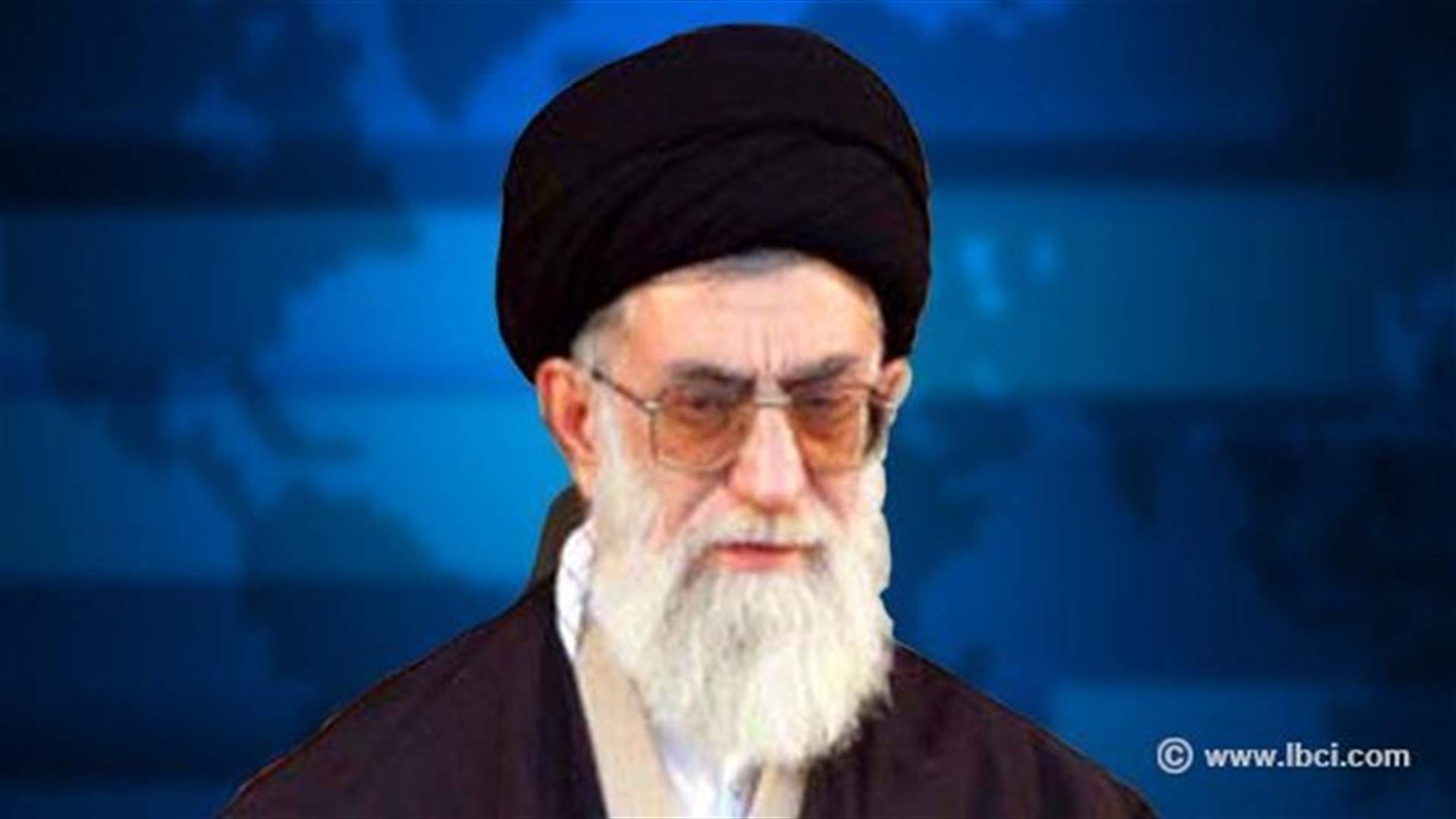  Iran's Khamenei welcomes sanctions lift, warns of US "deceit"