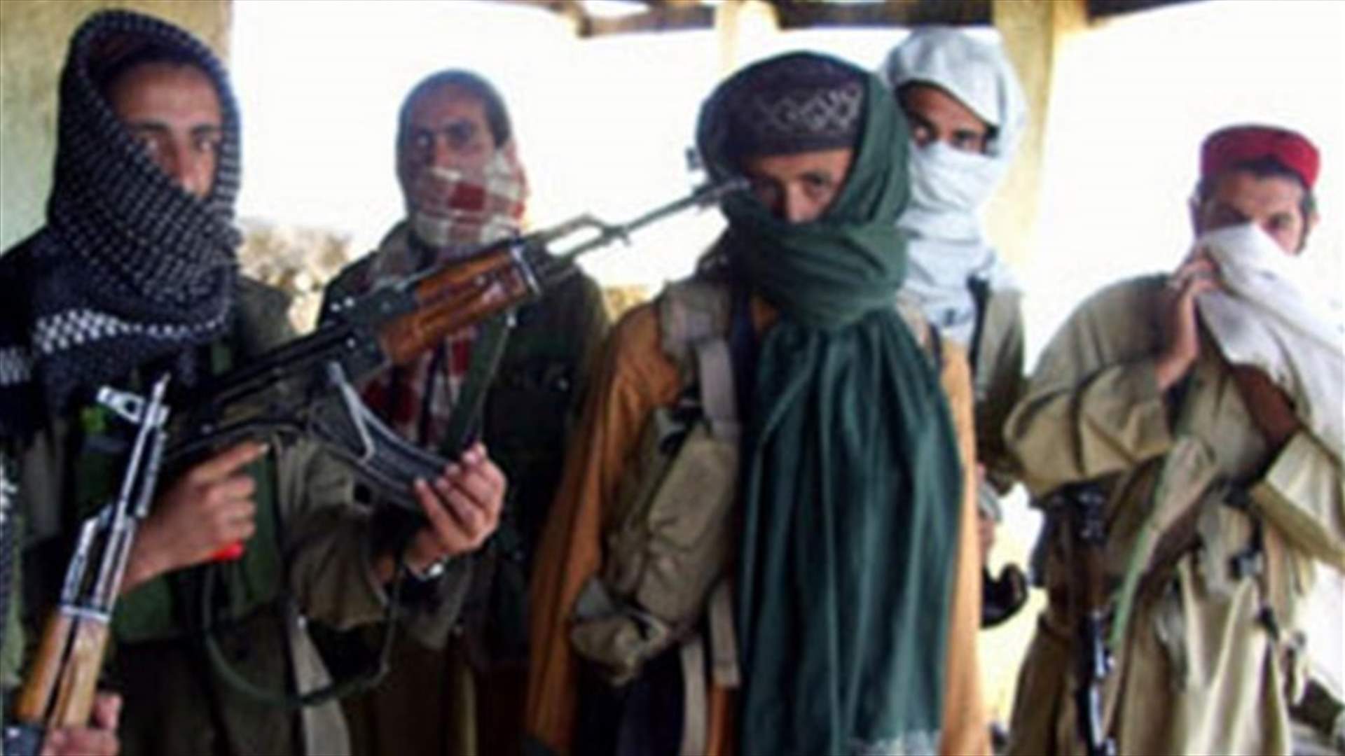 Pakistan Taliban kill at least 19 as they storm university