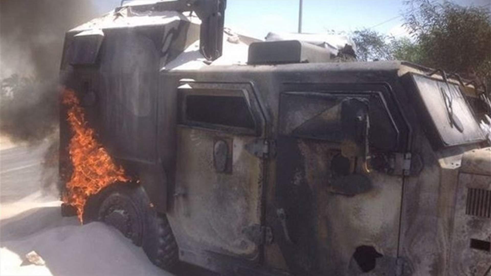 Four Egyptian soldiers killed, 12 injured in Sinai explosion