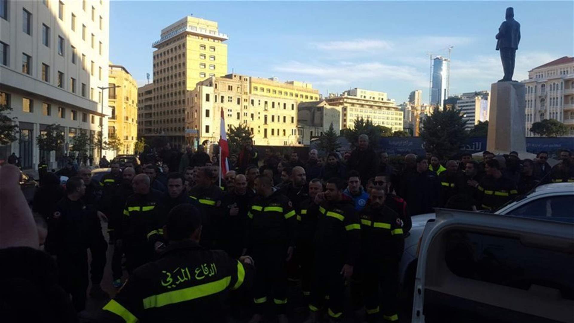 Civil Defense volunteers continue their sit-in 