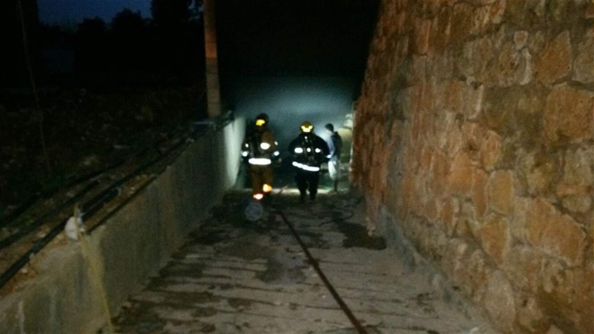 Fire erupts at restaurant workers room in Jbeil