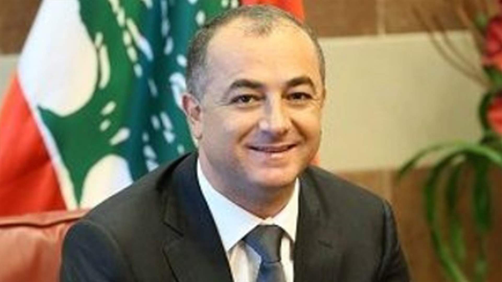 بو صعب وقع رواتب ومستحقات أساتذة اللبنانية