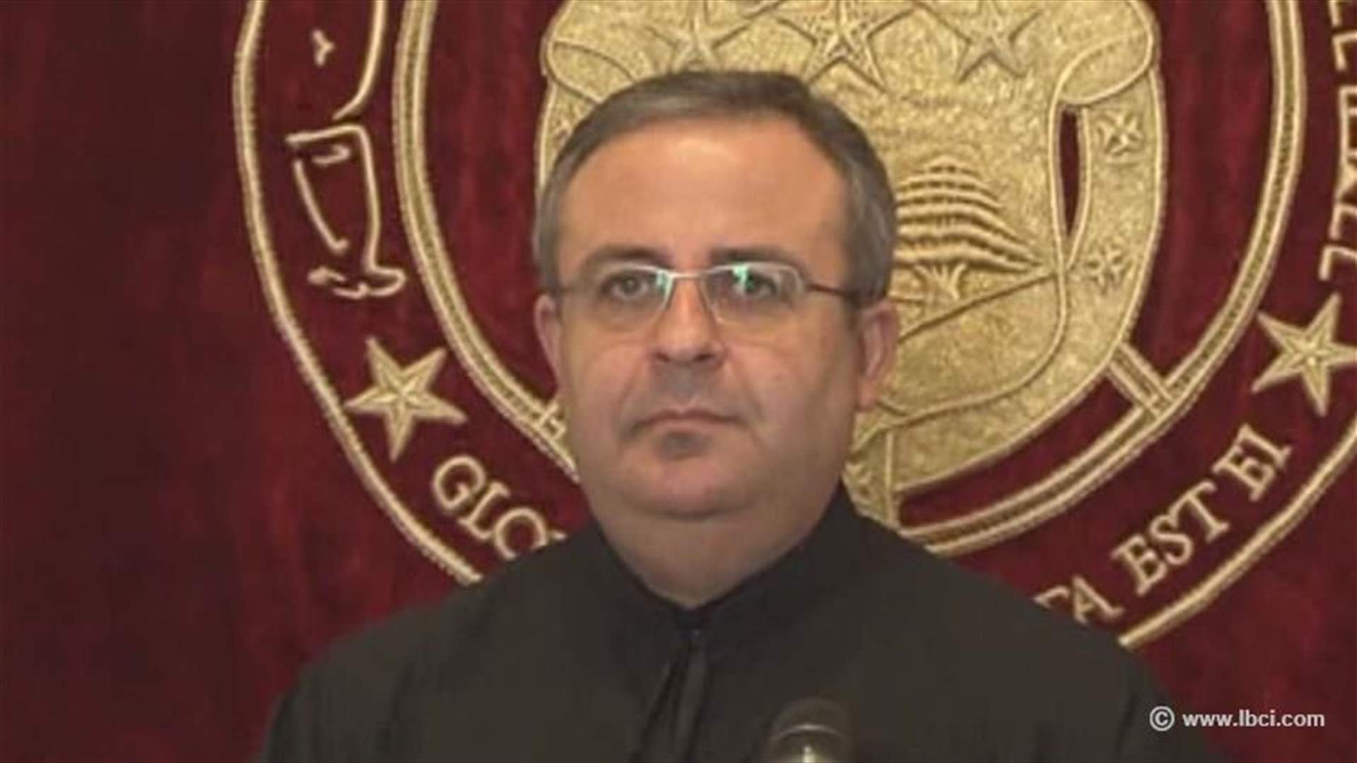 المطارنة الموارنة: الحوارات لا تكون فعّالة إلا تحت قبة البرلمان