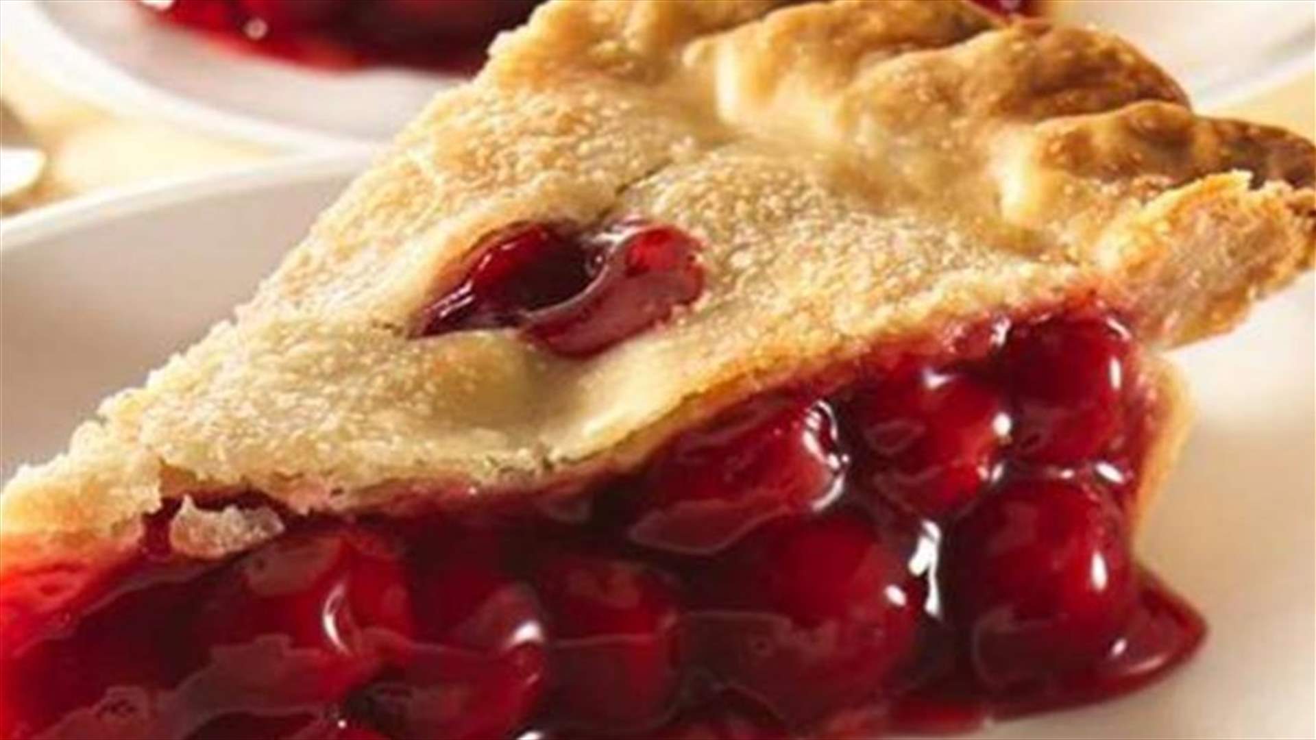 طريقة سهلة لتحضير فطيرة الكرز في عيد الحبّ