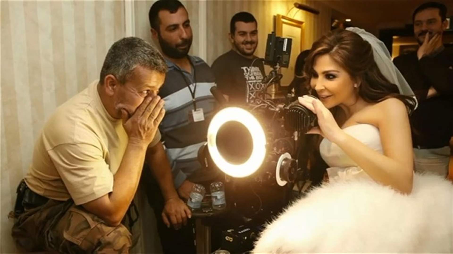 بالصور: اللقطات الاولى من فيديو كليب اليسا "حالة حب"