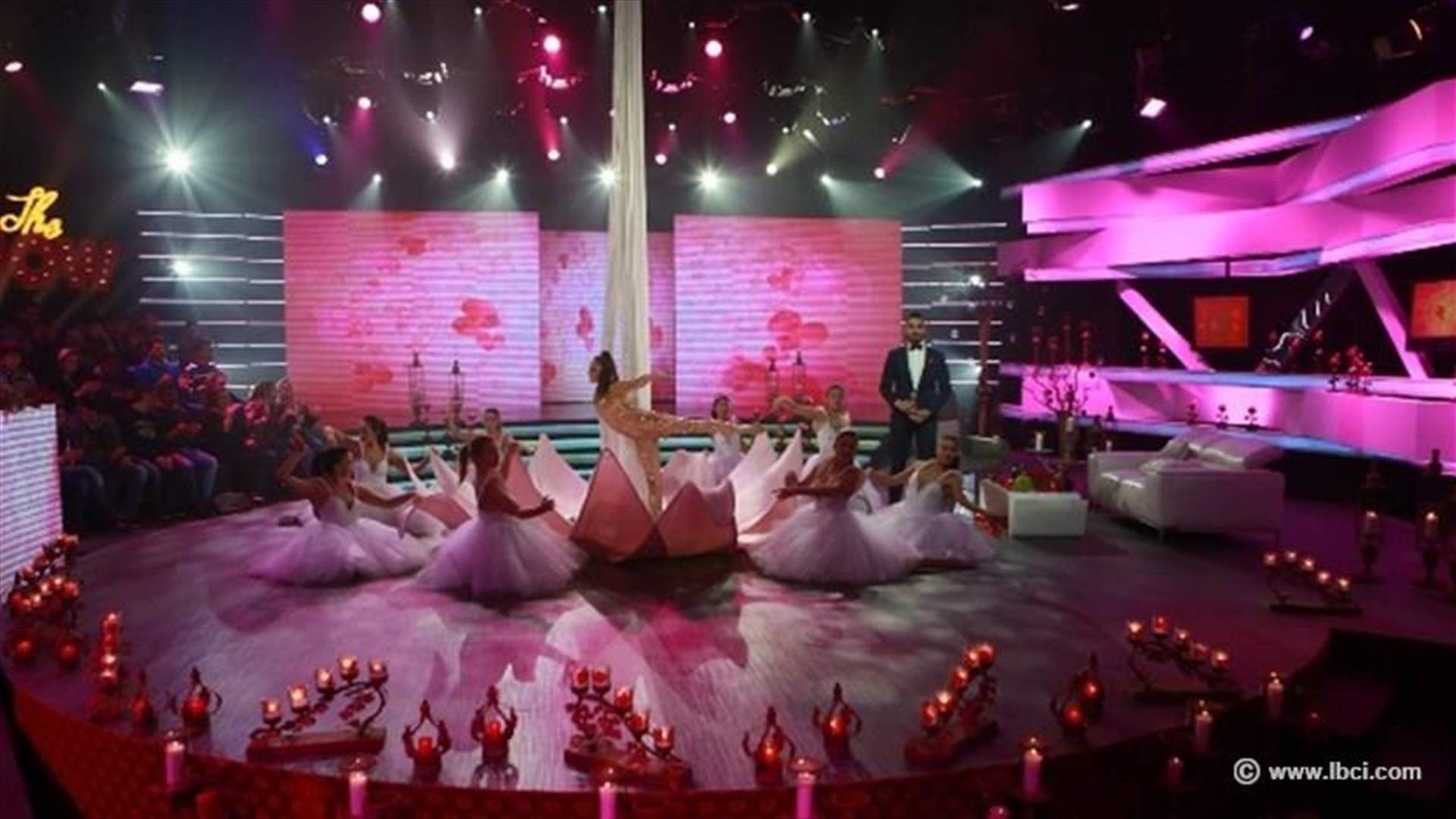 The Show الجمعة بحلقة خاصّة بعيد الحبّ 