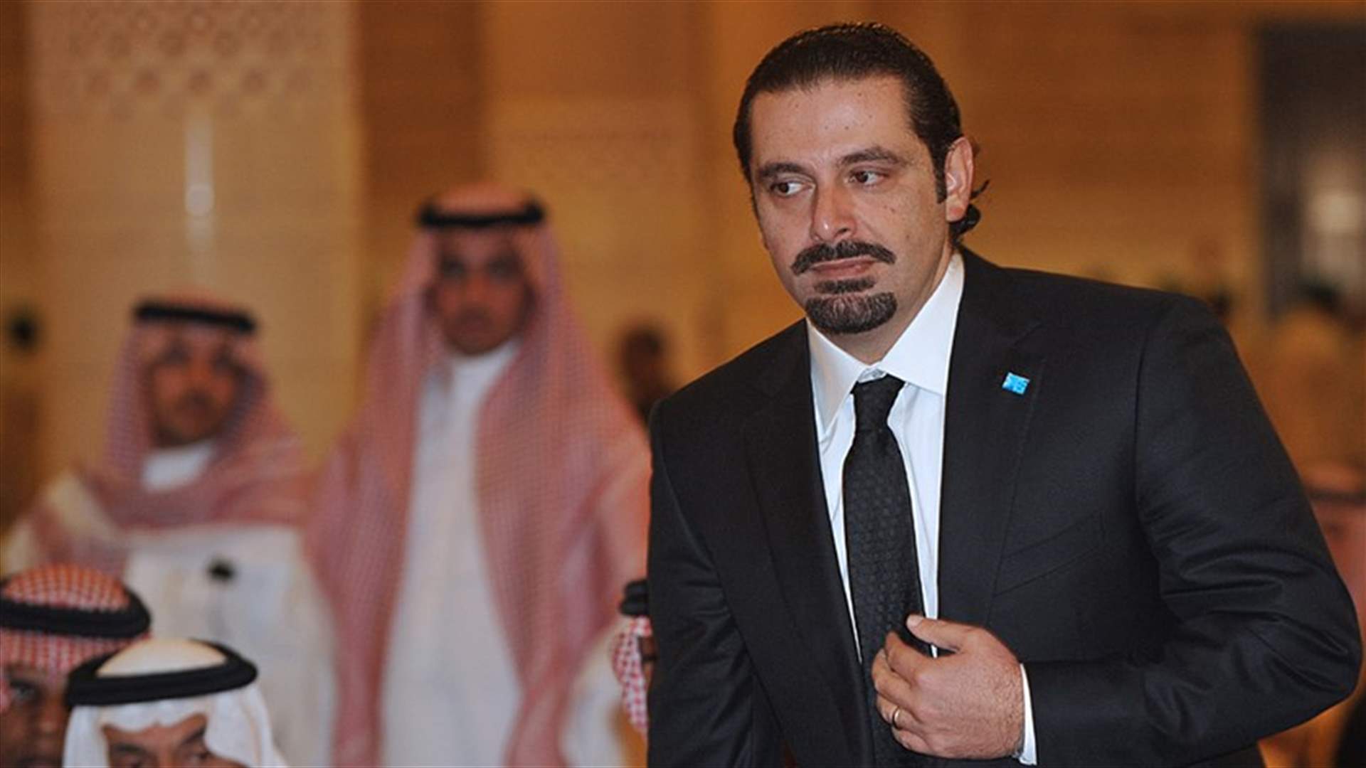 الأخبار: هل يفعلها الحريري؟