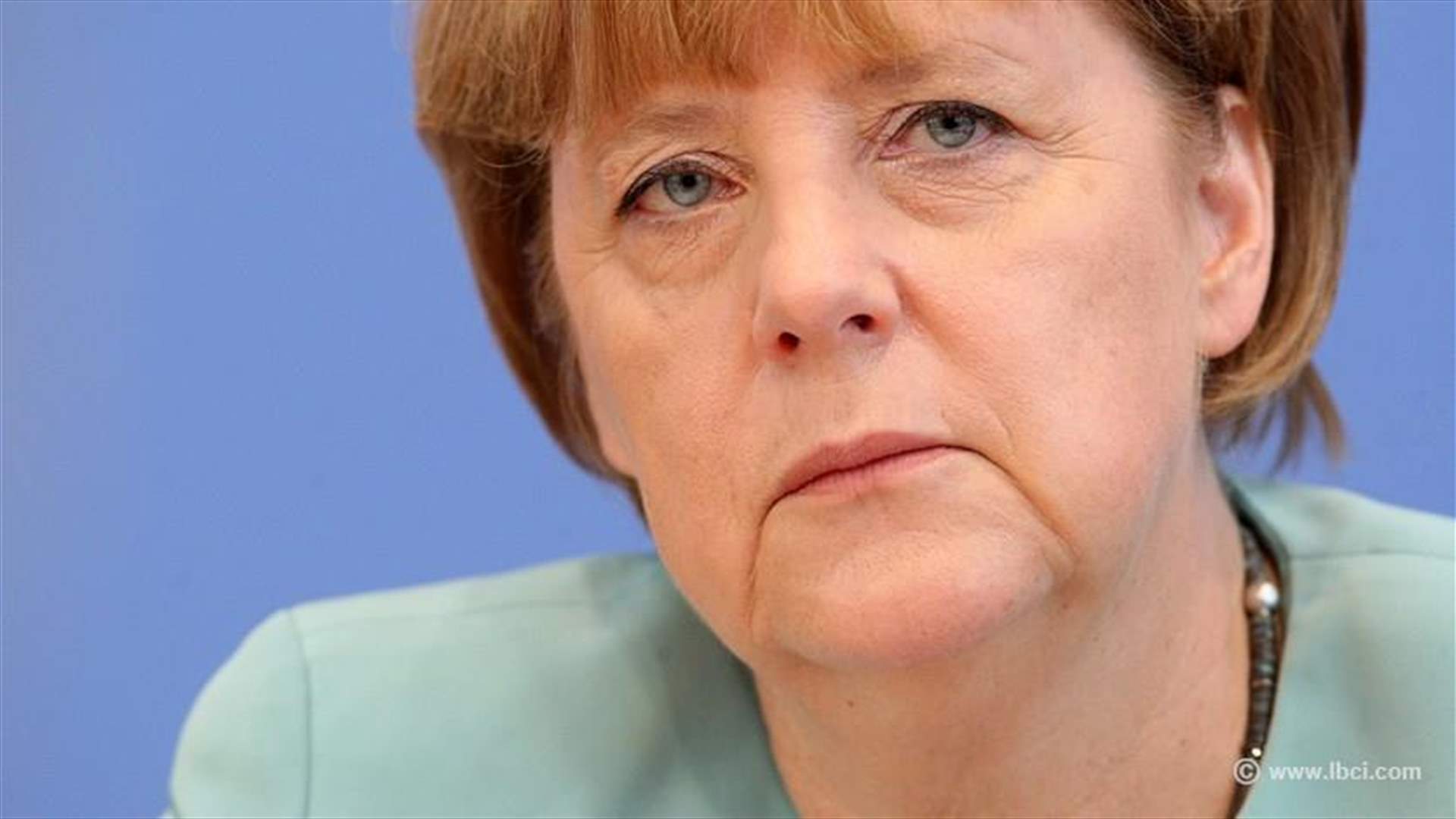 Merkel says forces fighting in Syria should agree no-fly zone