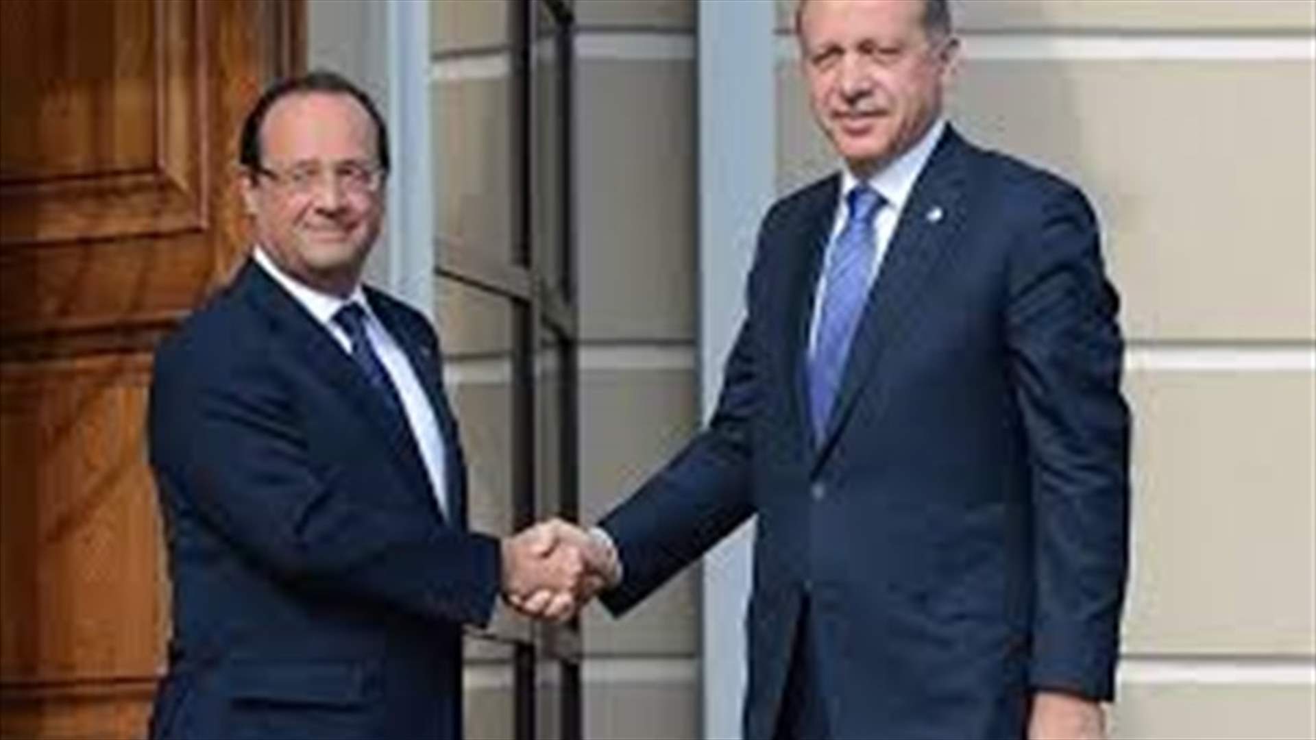 هولاند واردوغان يدعوان الى استئناف المفاوضات حول سوريا