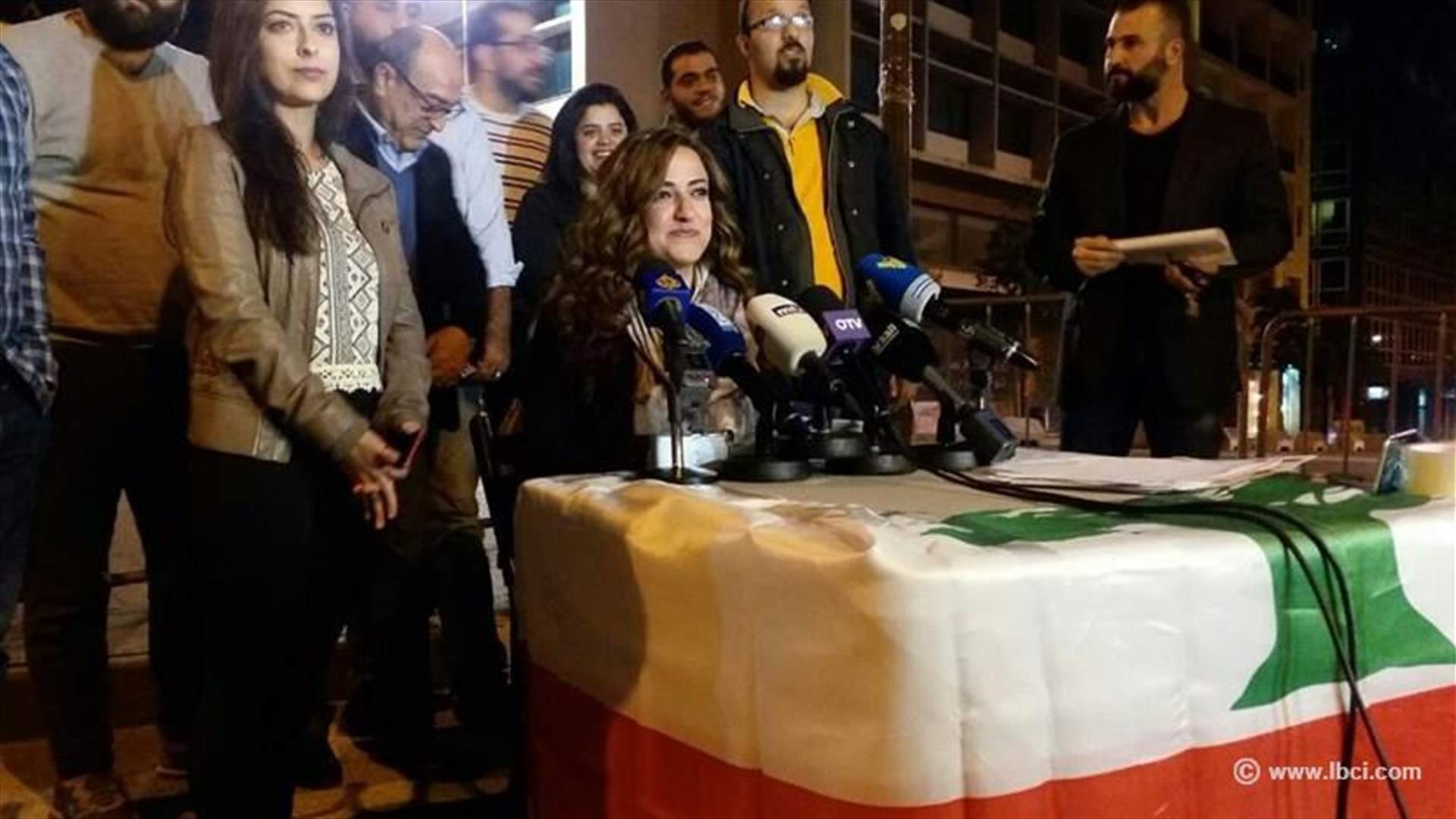 طلعت ريحتكم: لإنشاء لجنة طوارىء للاتفاق على خطة متكاملة في ملف النفايات