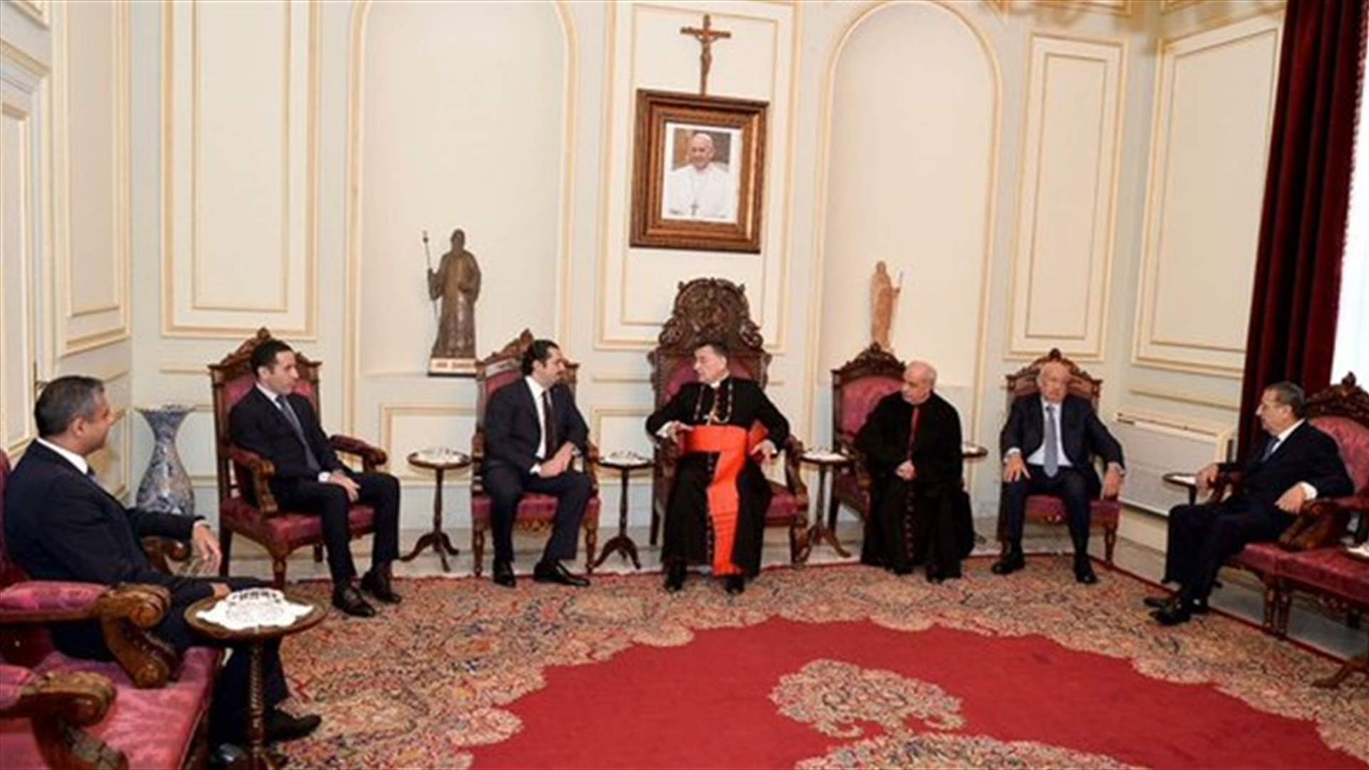 الحريري من بكركي: ابقاء الفراغ بهذا الشكل خيانة للدستور