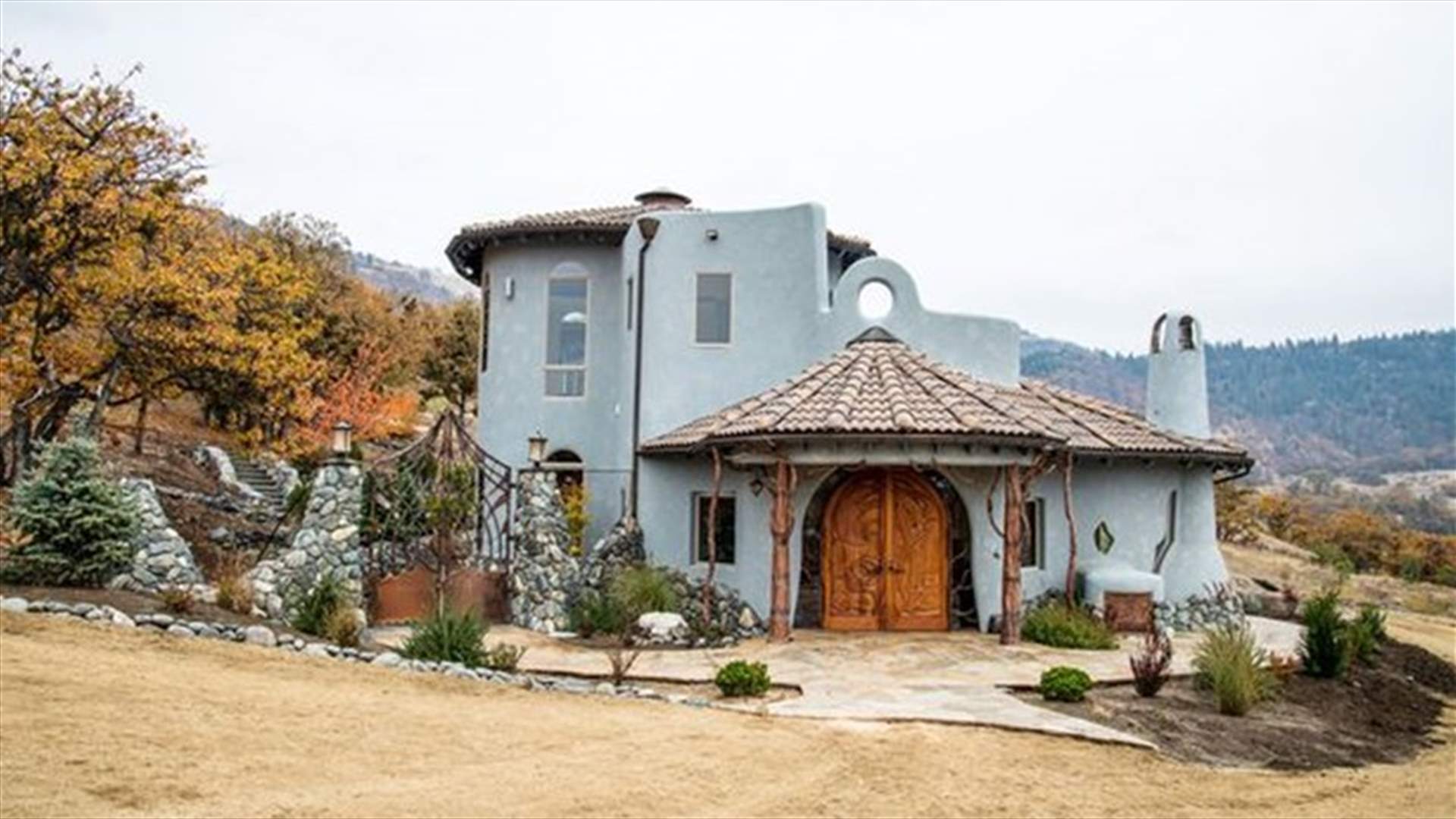 [PHOTOS] Lord Of The Rings Style Home Hits The Market For $ 8.1m