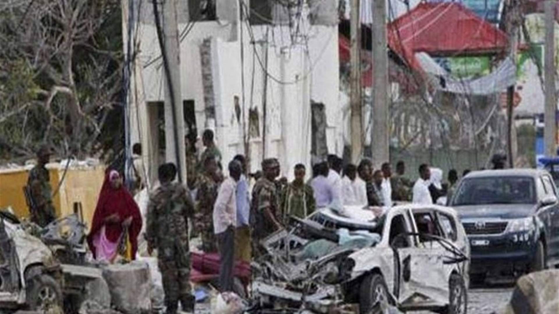 مقتل 14 شخصا في هجوم على فندق في مقديشو