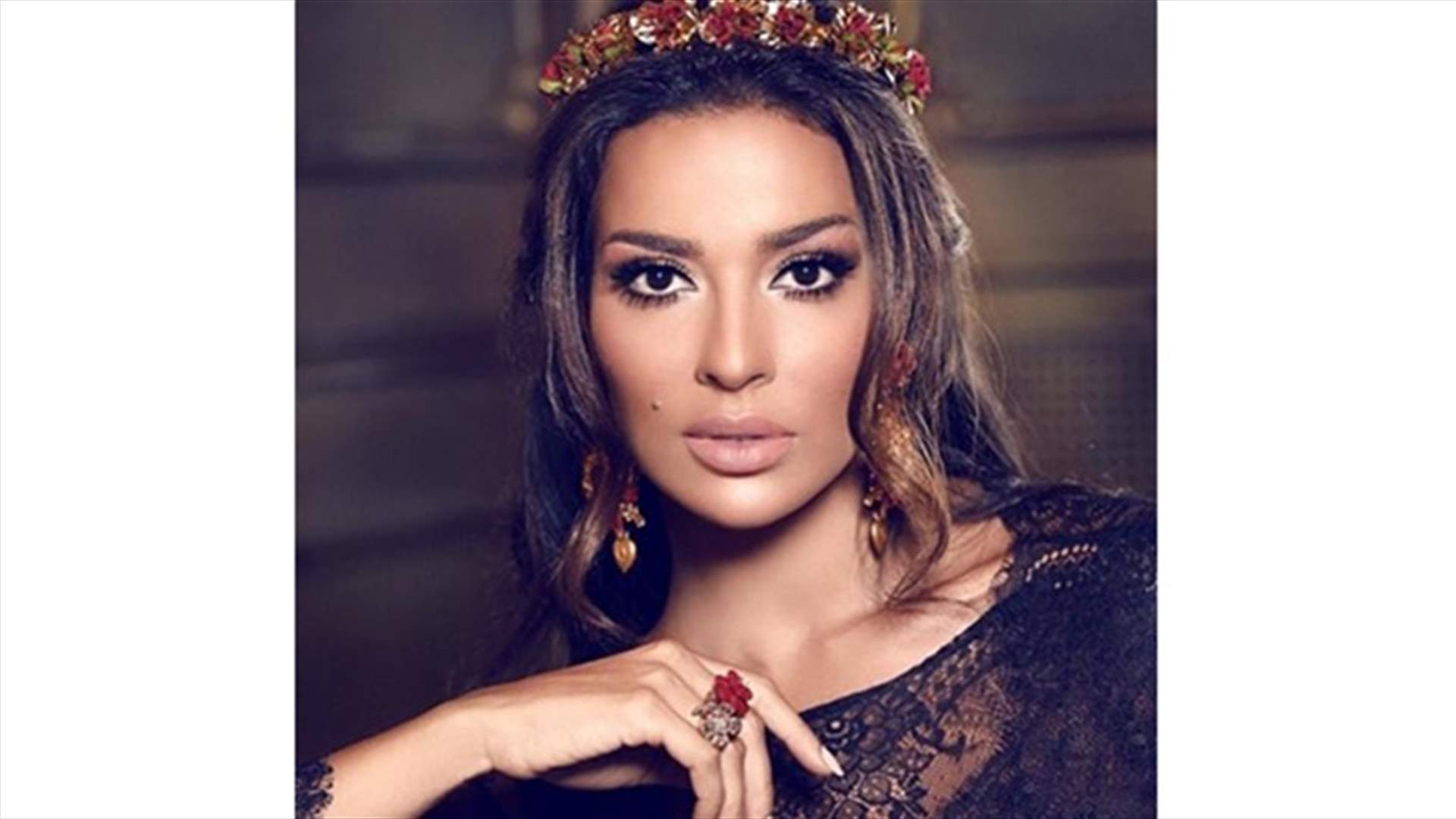 بالصوّر: شبيهة نادين نسيب نجيم عارضة أزياء أميركيّة