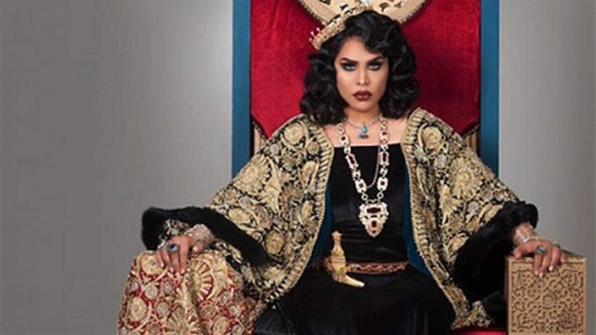 طفولة أحلام الصعبة ومراهقتها بكلمات مؤثرة