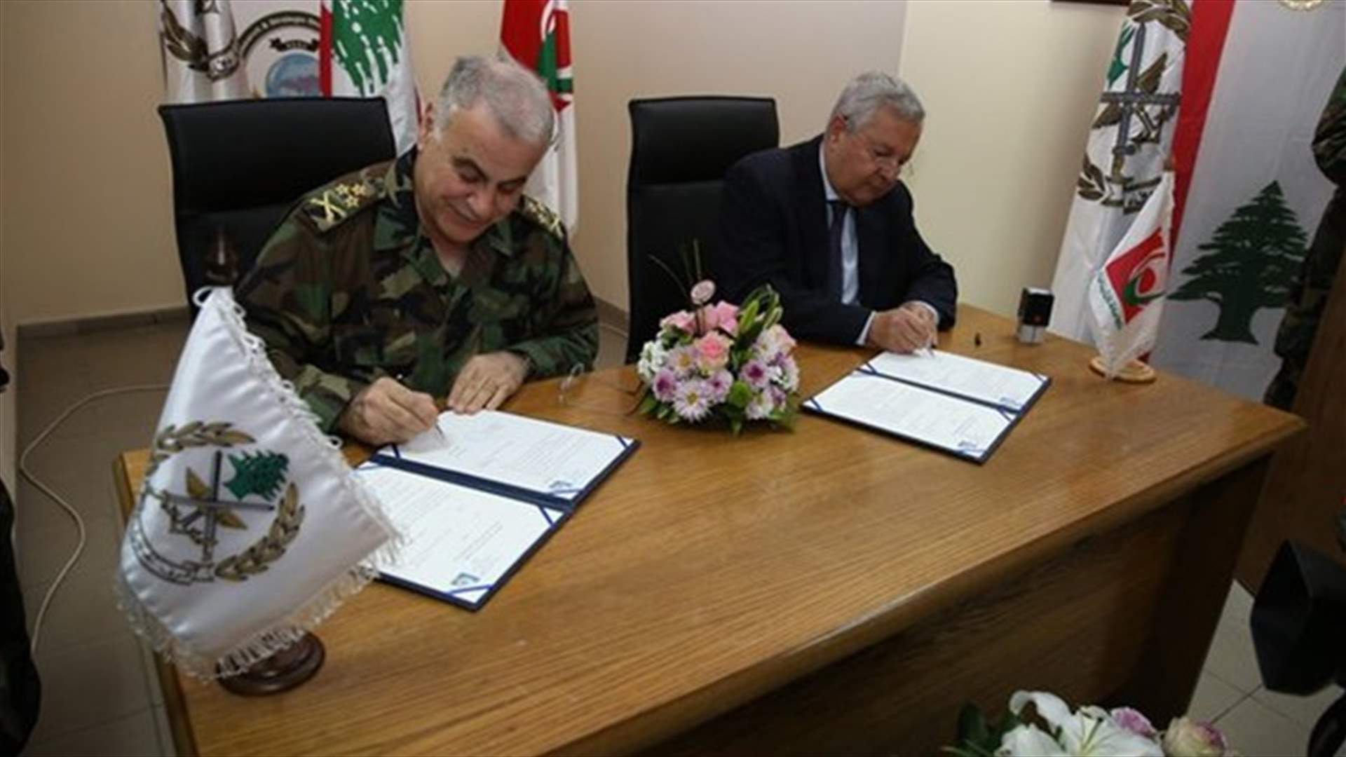 LAF commander says army will prevent “regional ball of fire” from reaching Lebanon
