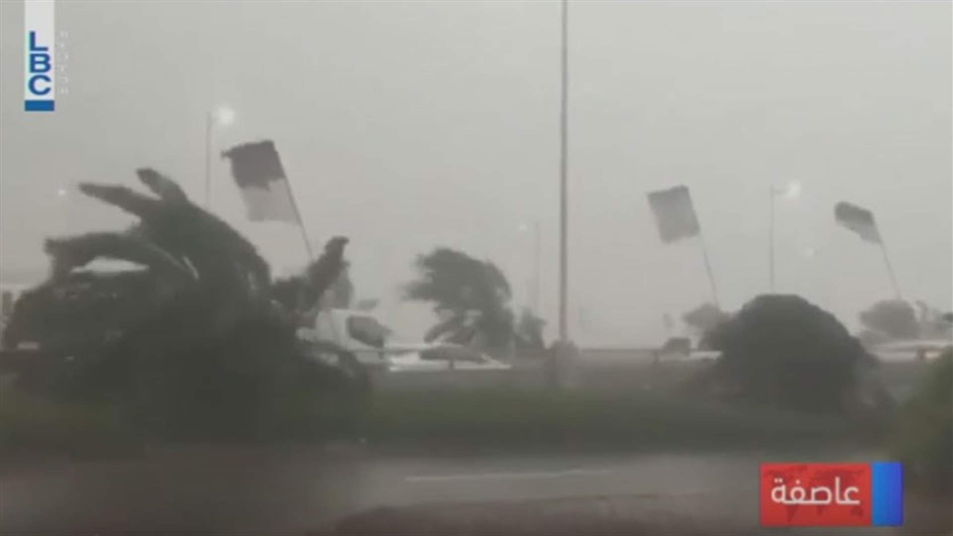 مقتل 5 اشخاص بسبب الامطار الغزيرة في الامارات وسلطنة عمان