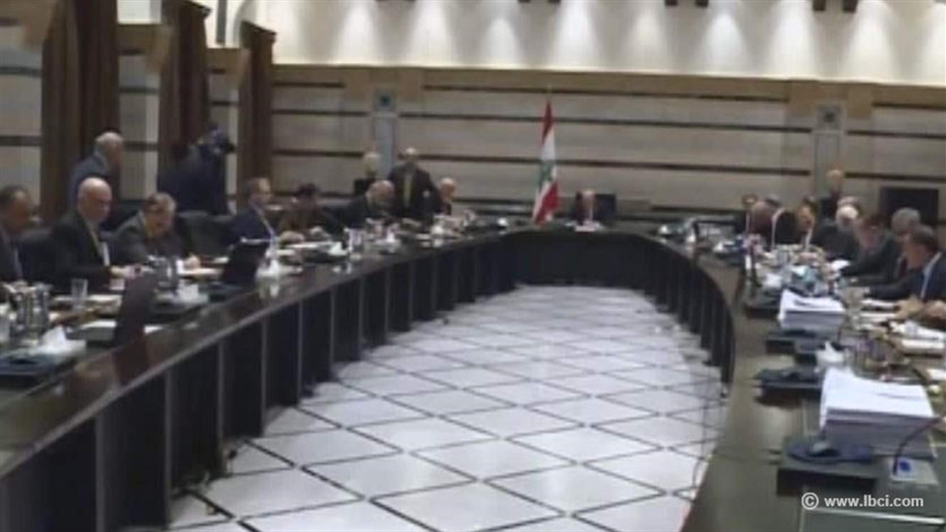 REPORT: Cabinet says implementation of trash plan to start Friday 