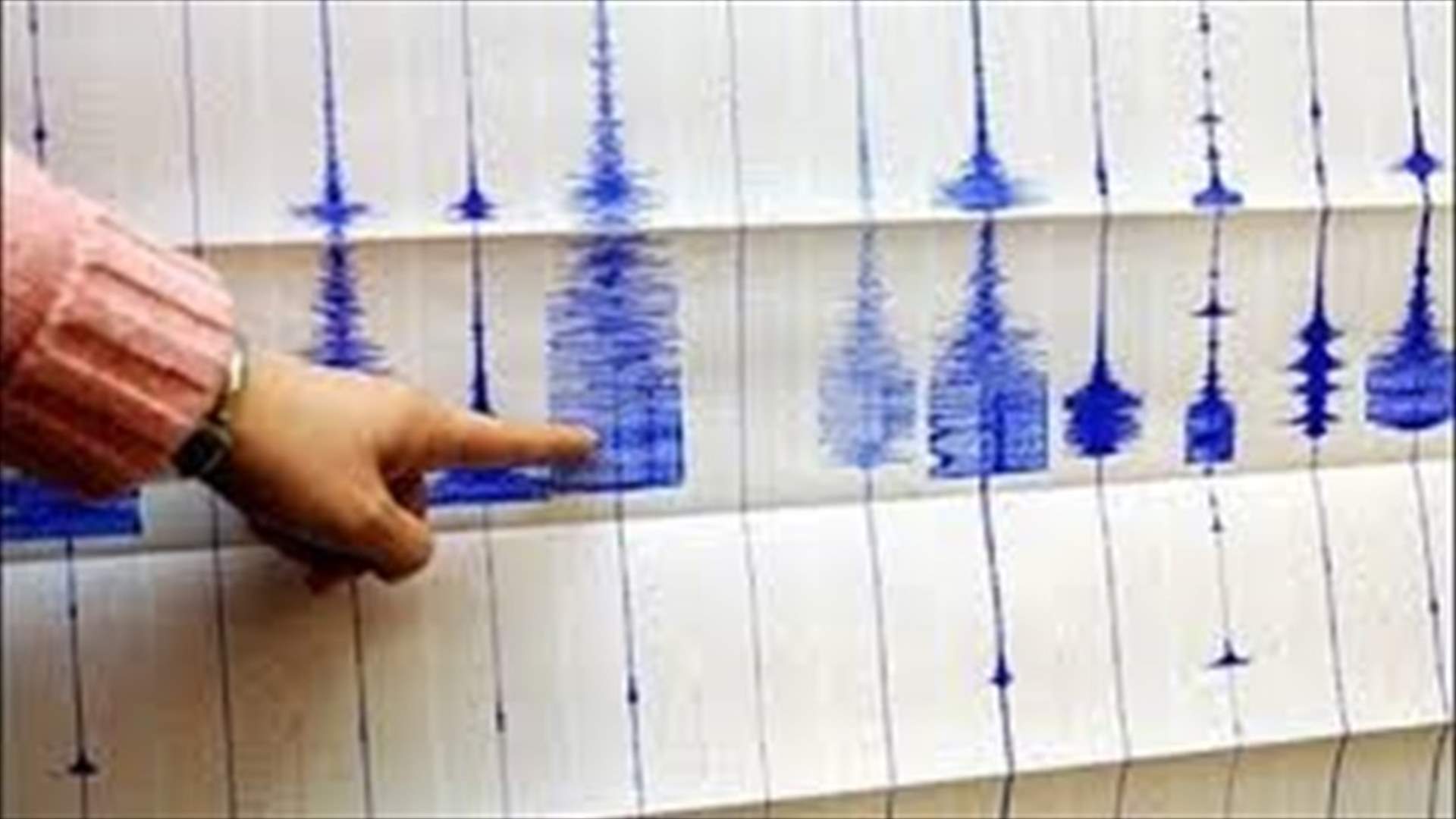زلزال قبالة شبه جزيرة كامتشاتكا الروسية