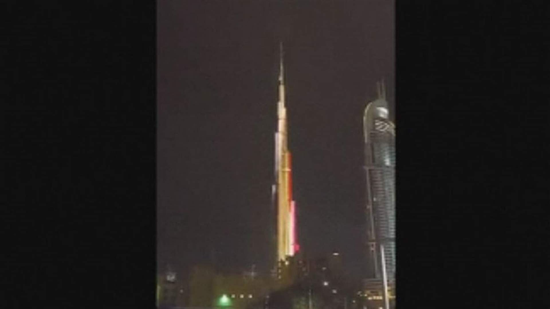 تضامنا مع بروكسل... ألوان علم بلجيكا غطت معظم المباني العالمية 
