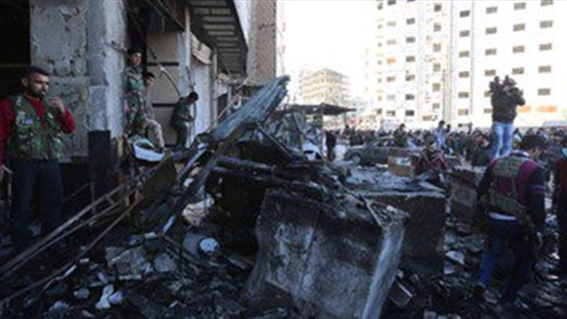 اشتباكات عنيفة بين قوات النظام وداعش في وسط سوريا