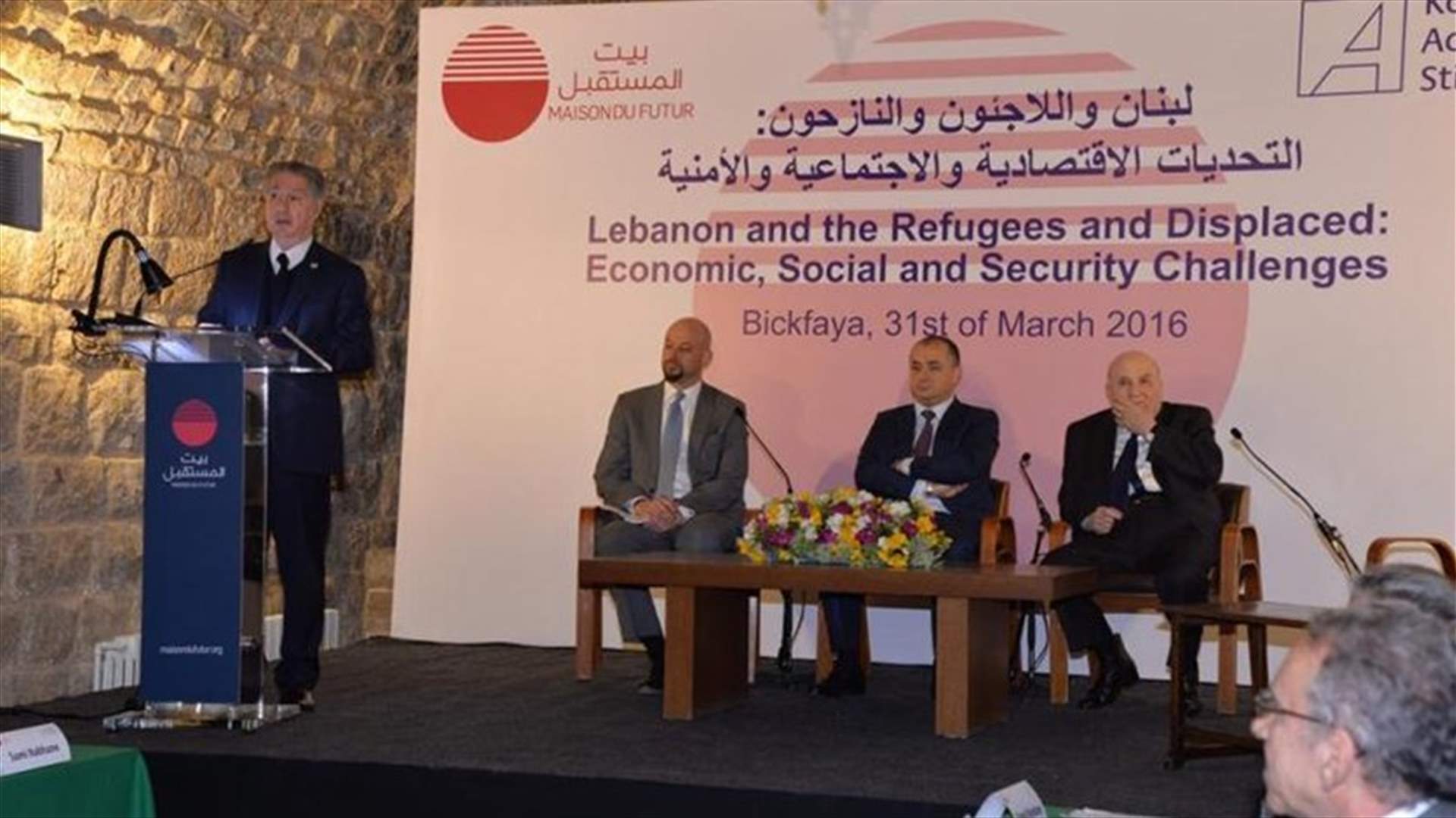 أمين الجميل طالب بتحديد الفارق بين اللاجىء الفعلي واللاجىء الصوري