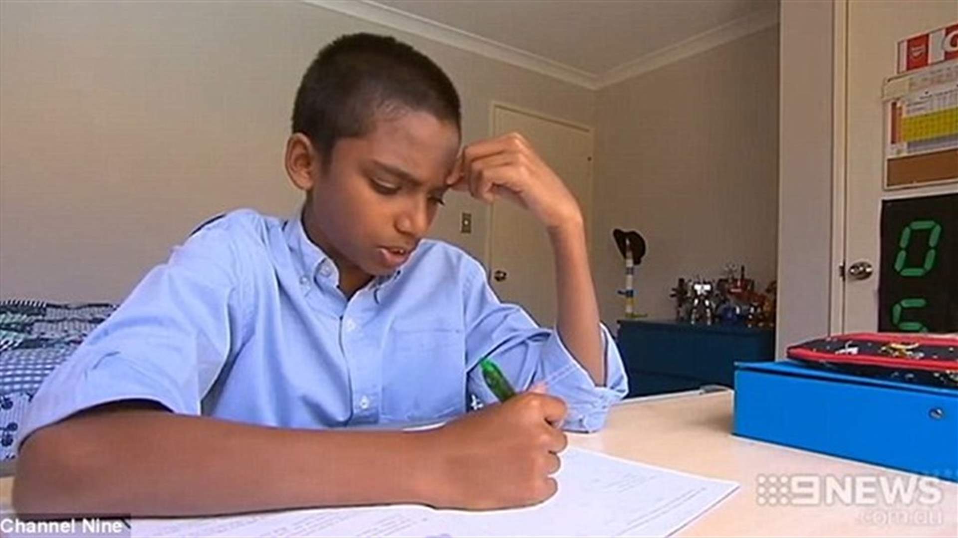 بالفيديو: إليكم الطفل الذي تفوّق على ستيفن هوكينغ بذكائه!