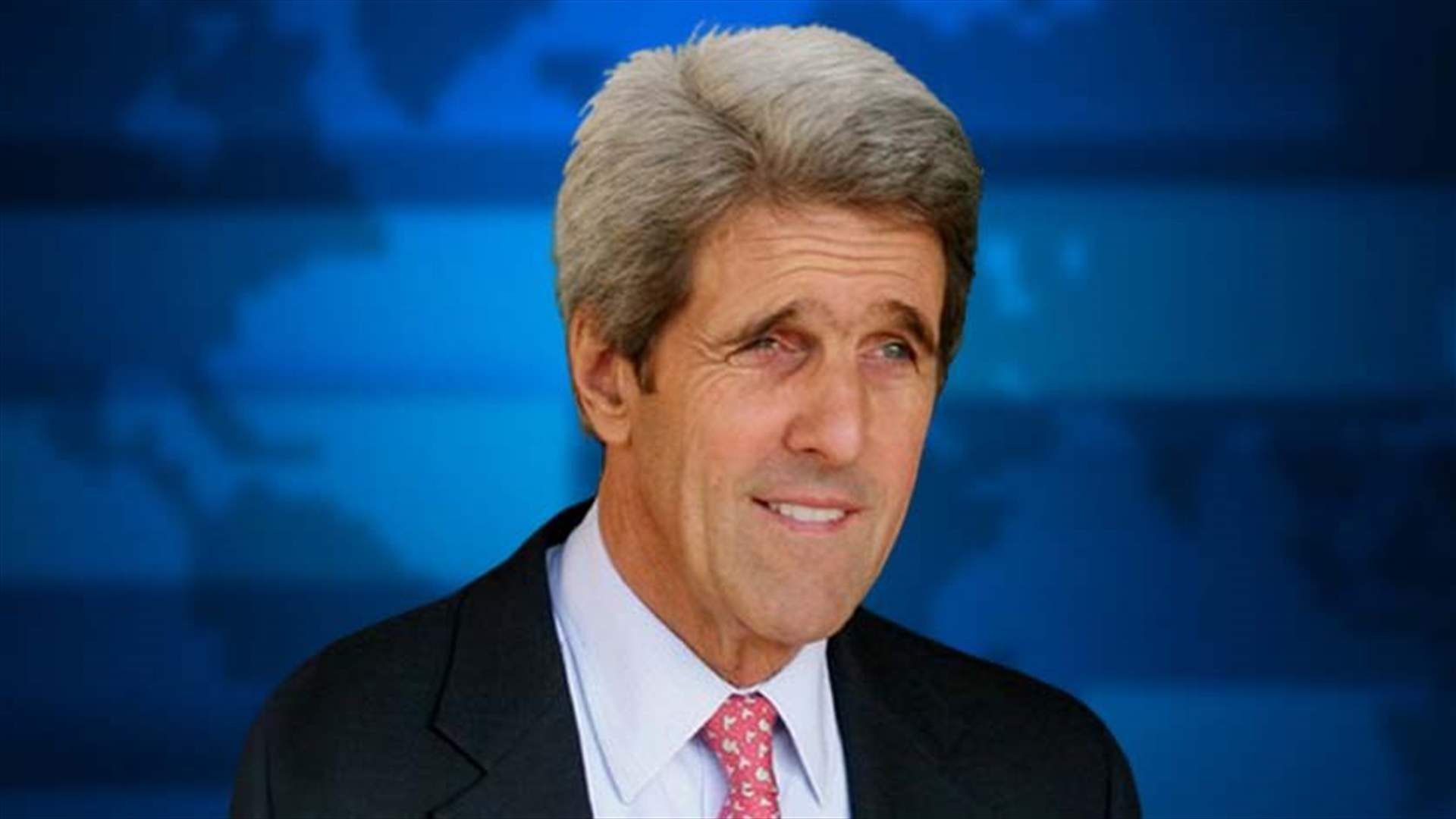 Kerry makes unannounced visit to Afghanistan to support unity govt