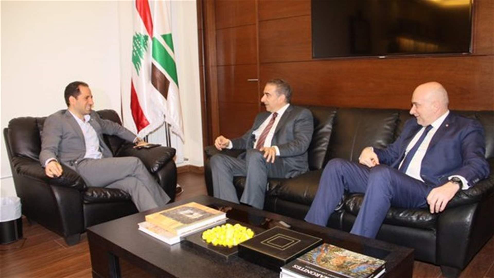Faraon and Gmayel discuss State Security dossier 