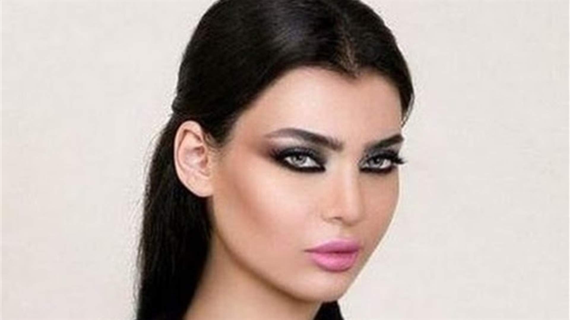 الموت يُفجع الفنانة قمر.. &quot;وين تركتيني ورحتي؟&quot;