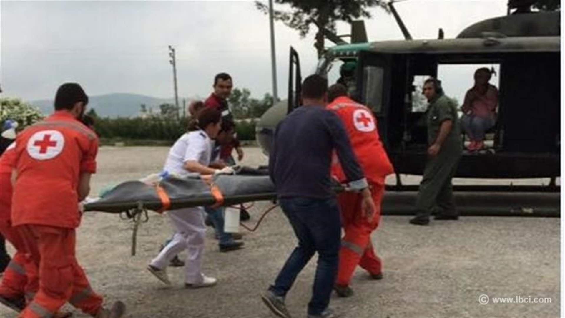 [PHOTOS] LAF helicopter transfers wounded citizen to hospital 