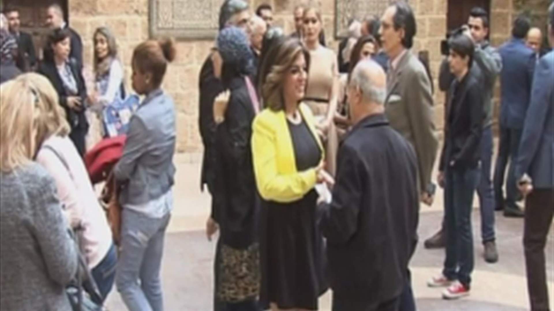 Al-Azem association honors LBCI reporter Hoda Chedid