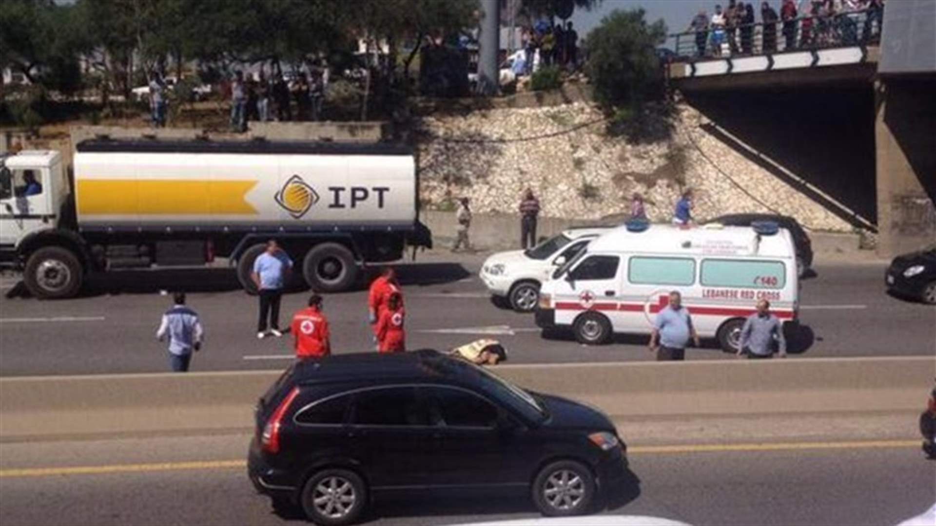 Two women, one toddler killed in car accident on Nahr Ibrahim highway