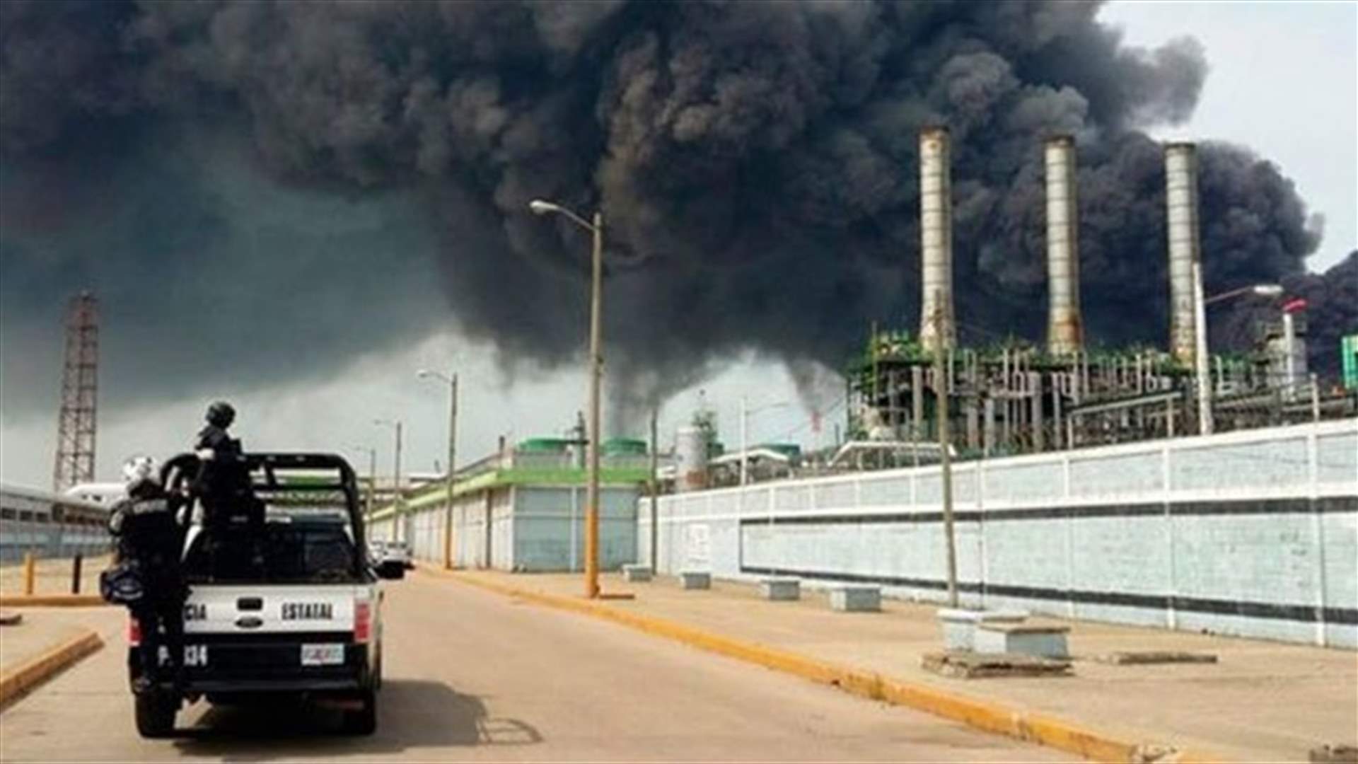 جرحى في انفجار بمنشأة للبتروكيماويات في المكسيك
