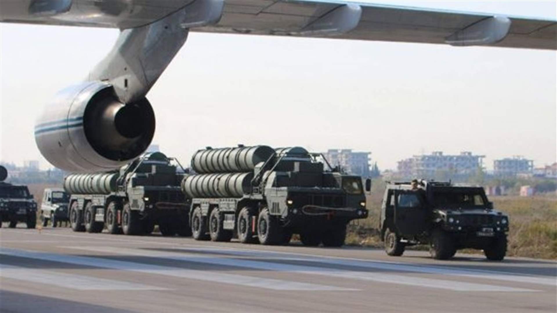 Israeli newspaper says Russian forces in Syria fired on Israeli military aircraft, Kremlin denies