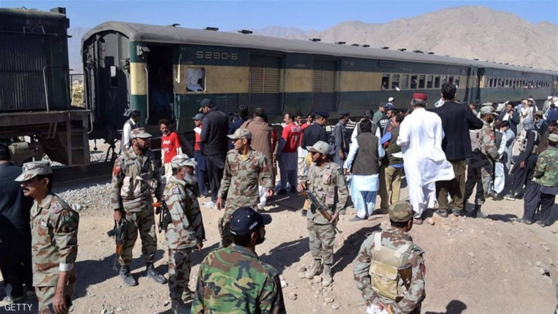 قتلى وجرحى بعد انحراف قطار ‬بكوريا الجنوبية