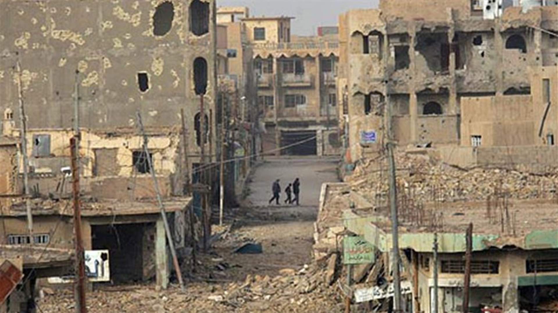 Iraqi military freezes civilians&#39; return to Ramadi over mine deaths
