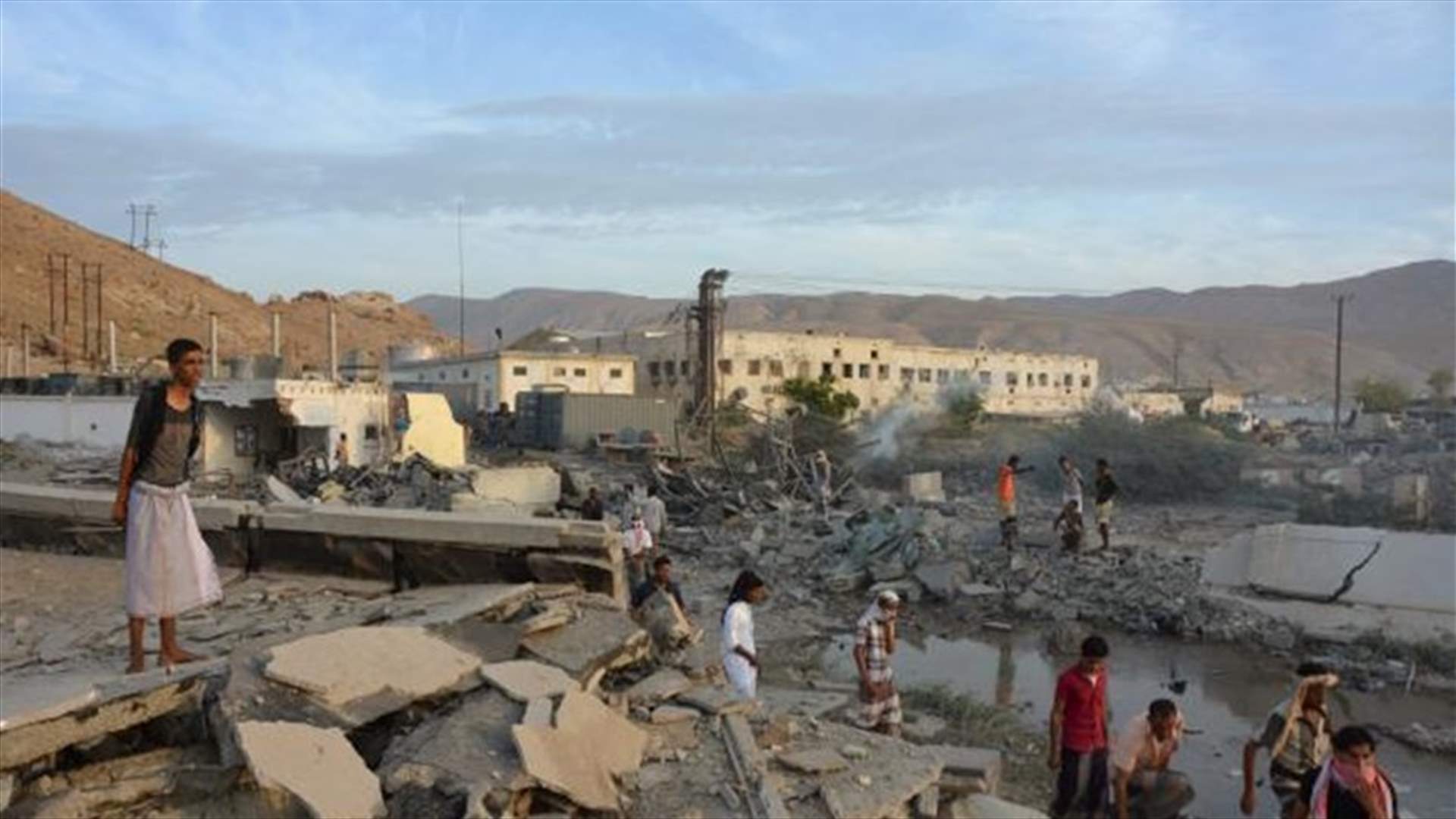Yemeni, UAE troops enter Qaeda-held city - residents