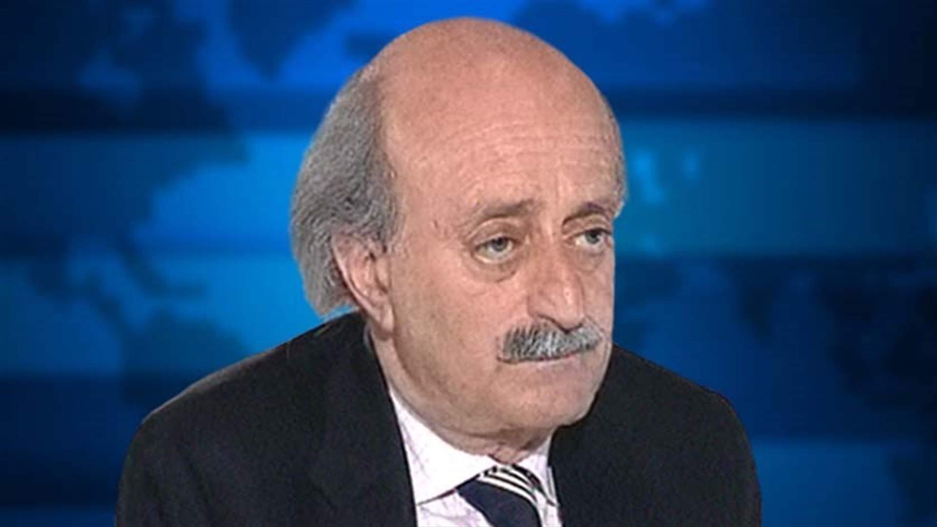Jumblatt says does not oppose election of Aoun as president 