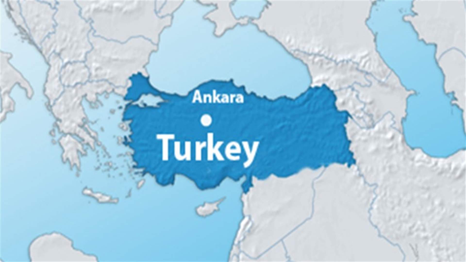 Police officers killed, dozens wounded in attacks near Turkey&#39;s southeast border