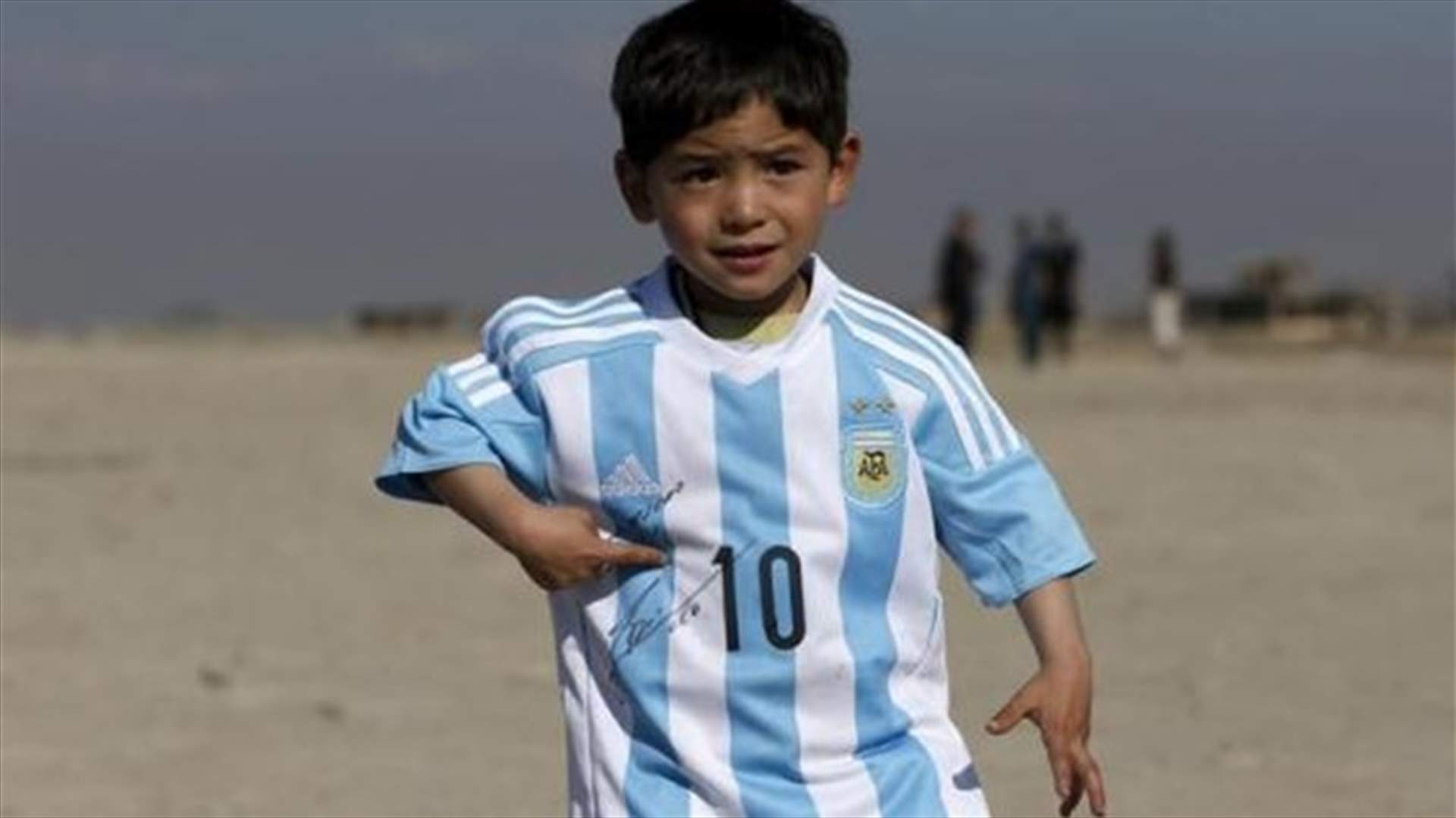 Young Afghan Messi fan flees over kidnap fears