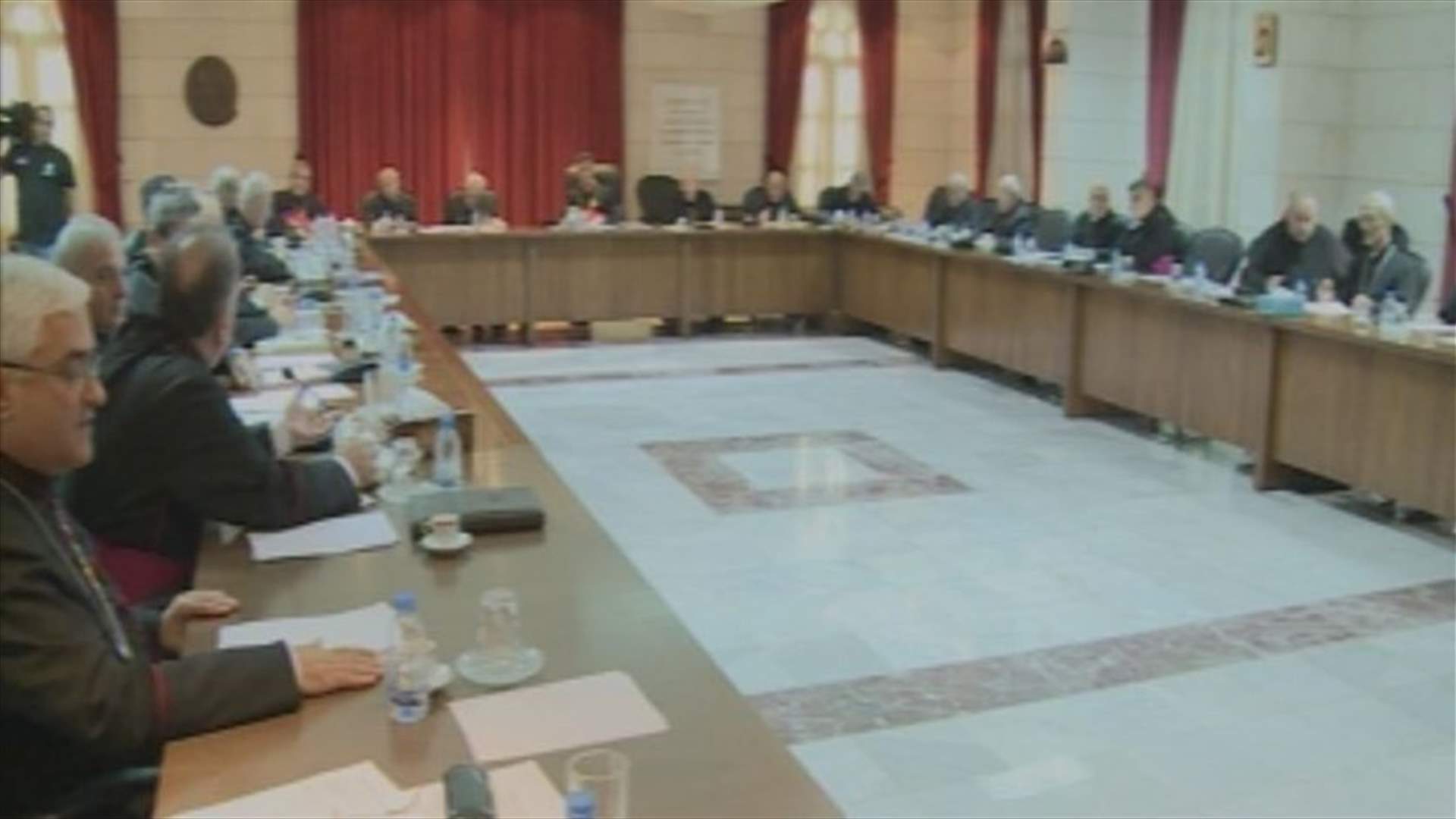 المطارنة الموارنة: نأمل أن تأتي الإنتخابات البلدية على مستوى راق