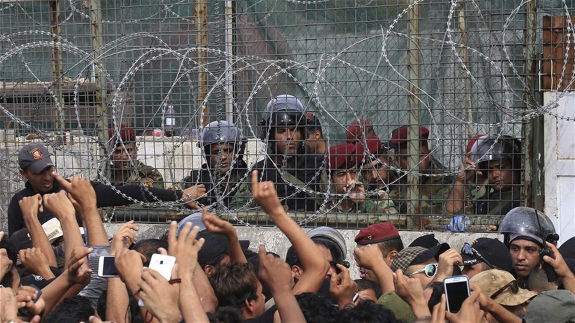 Security forces shut down Baghdad to prevent Green Zone protests