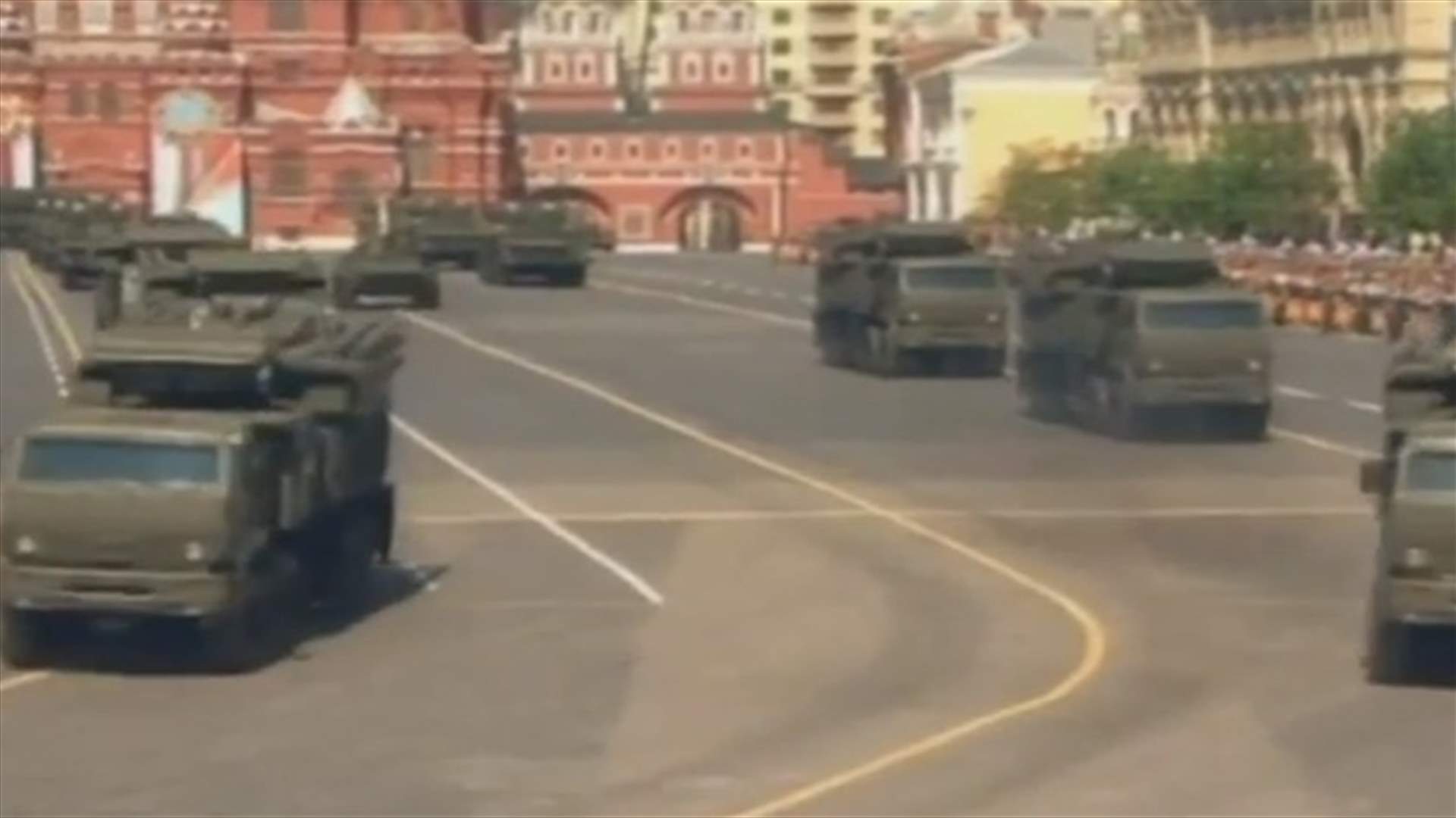 عرض عسكري في الميدان الأحمر في موسكو