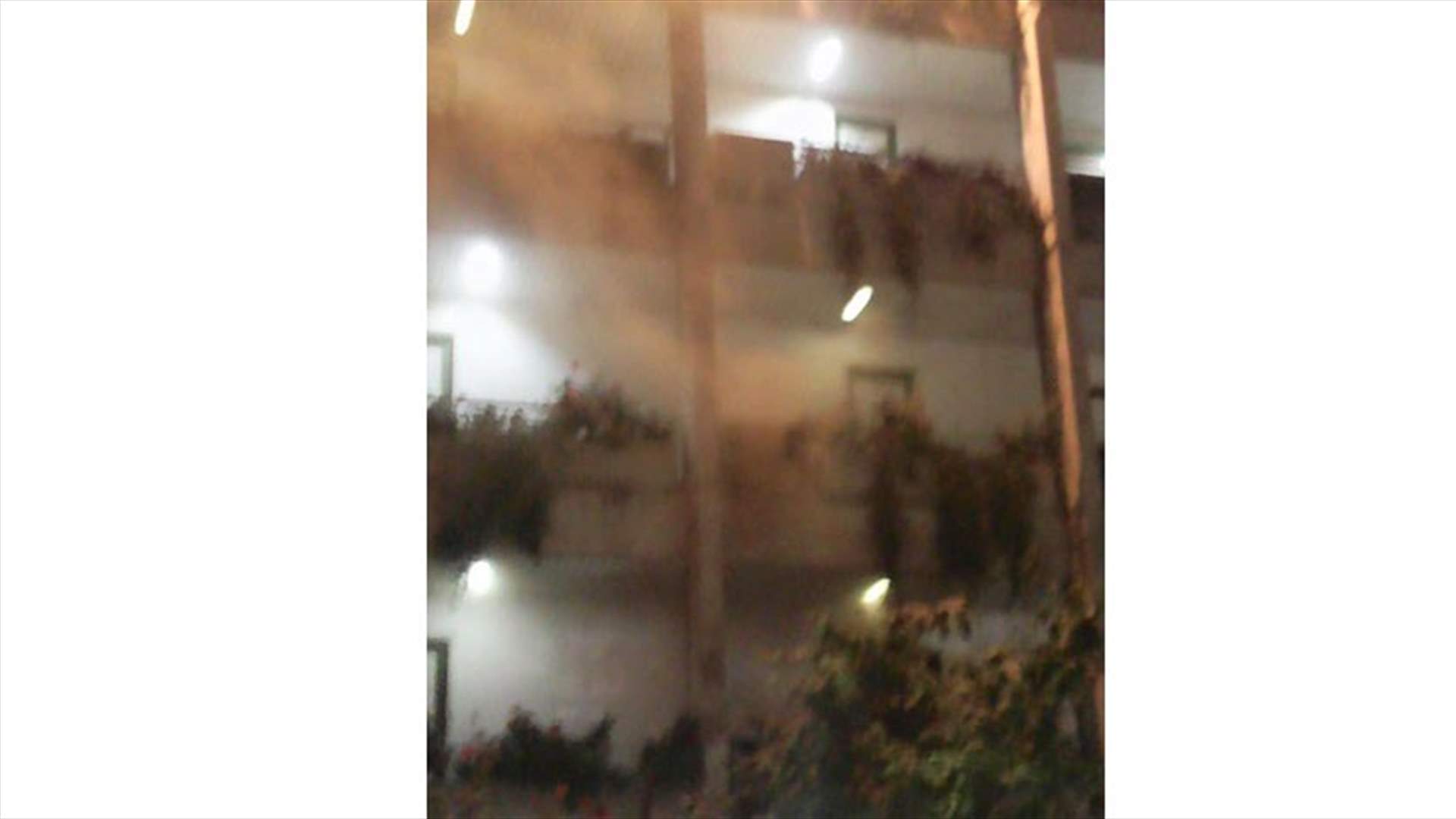 اخماد حريق شبّ داخل احدى الشاليهات في طبرجا