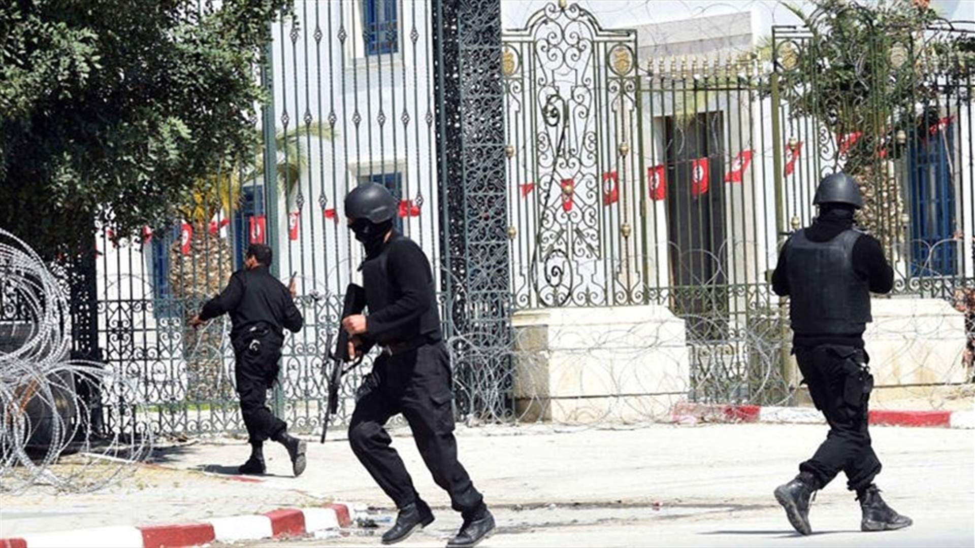 انتحاري يفجر نفسه خلال مداهمة للشرطة التركية